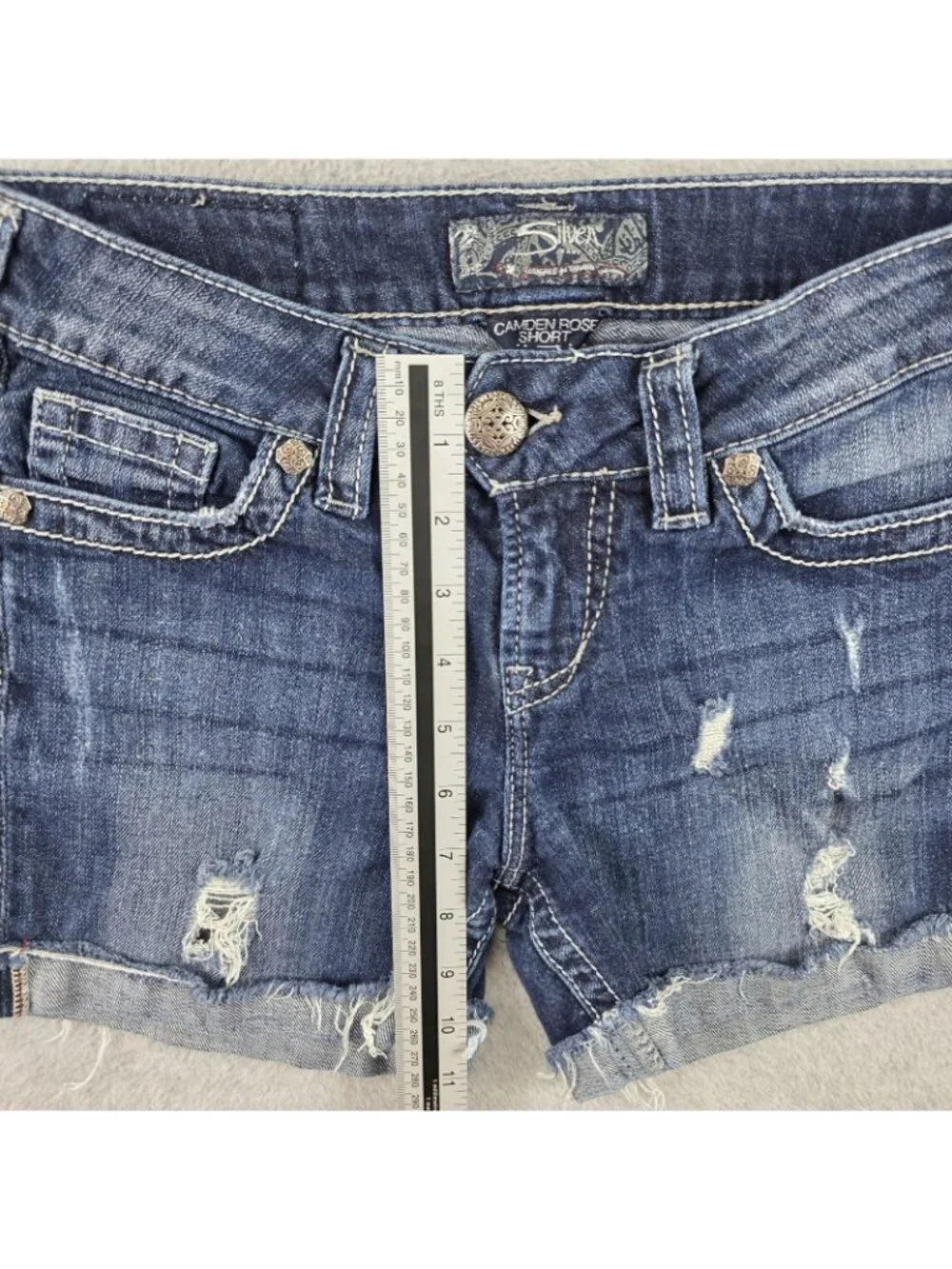 Silver Jeans Camden Rose Shorts Womens 24 Blue Distressed Cuffed Stretch Denim